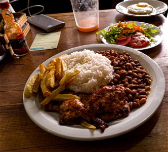 Prato de almoço em Belo Horizonte, 08/2022
