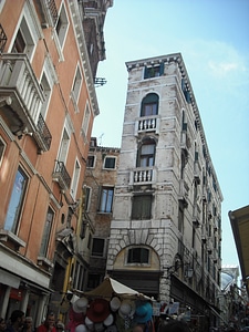 Architecture venice house