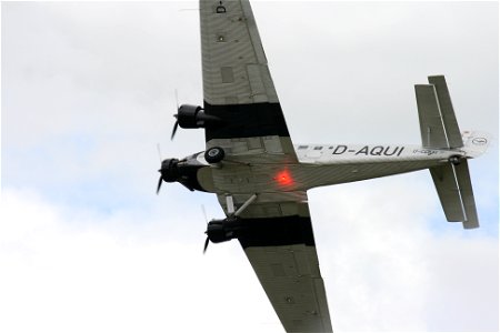 Auf Wiedersehen, Tempelhof photo