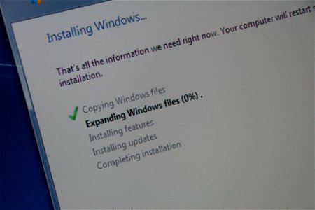 Project 365 #230: 180810 Windows Update? photo