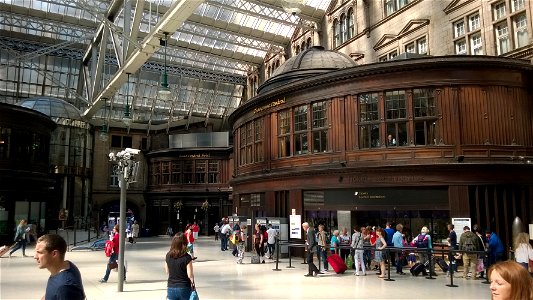 Glasgow, August 2015: Central Station photo