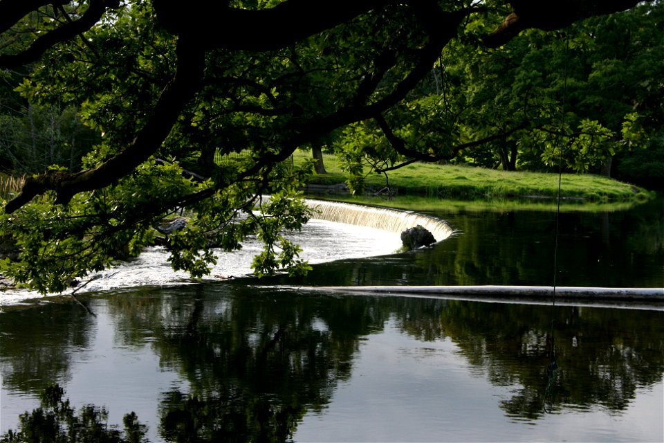 Llangollen 2009: A Reflecting Pool photo