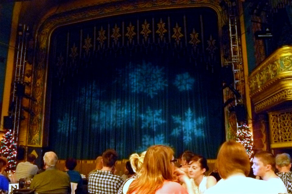Project 365 #363: 291211 The Final Curtain