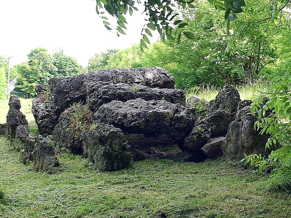 Bearing greenery rocks
