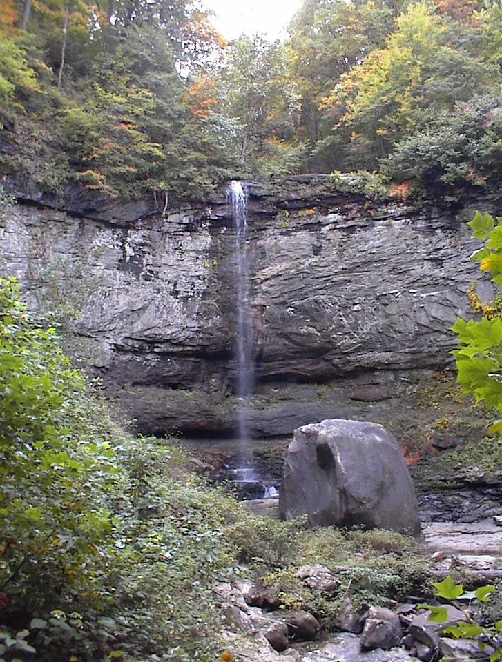 Cascade cliff 
