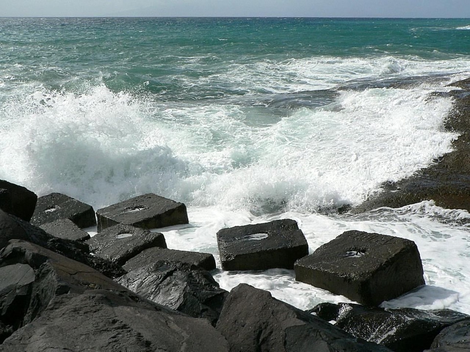 Basin wave photo