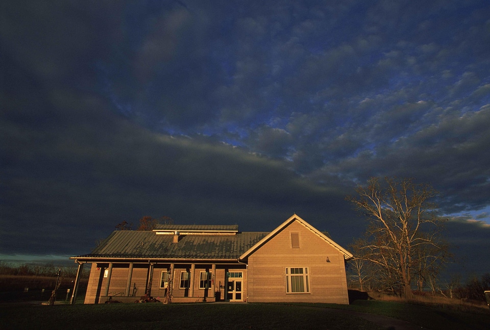 Home image scenic