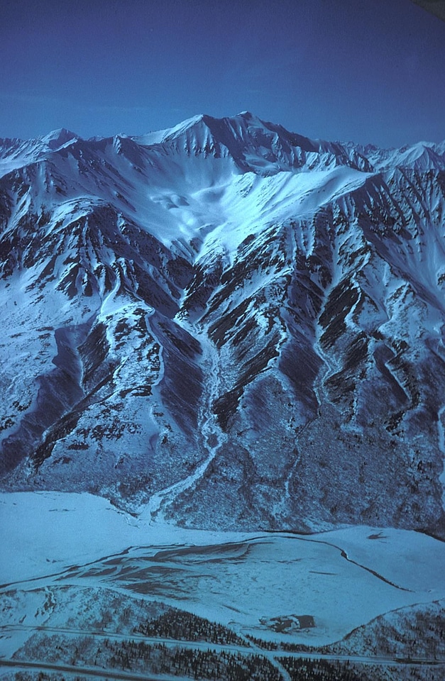 Alaska area distance