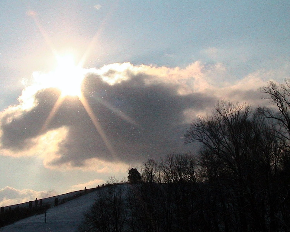 Hill Sun glow 