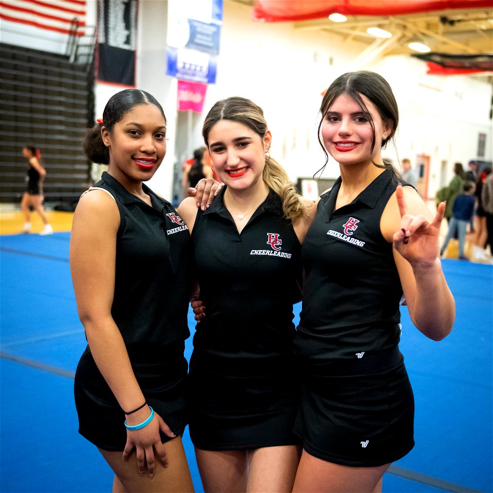 Cheer-9411