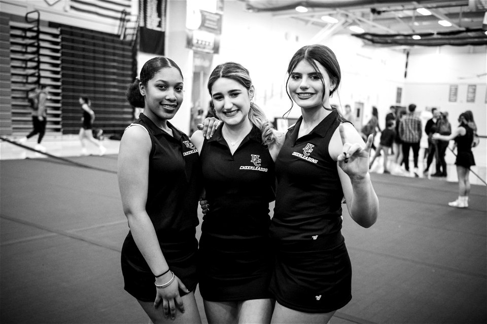 Cheer-9412