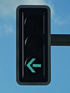 To the left turn branches