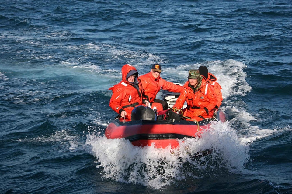 Boot equipment rescue