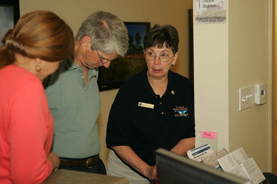 Information refuge volunteer