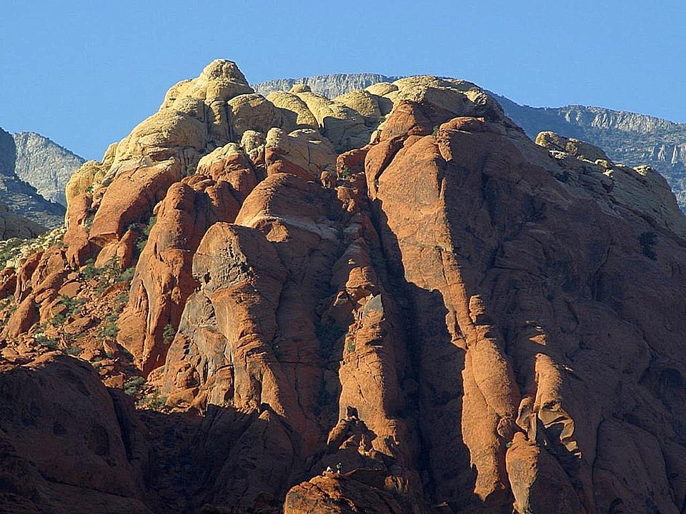 Climbing dawn red