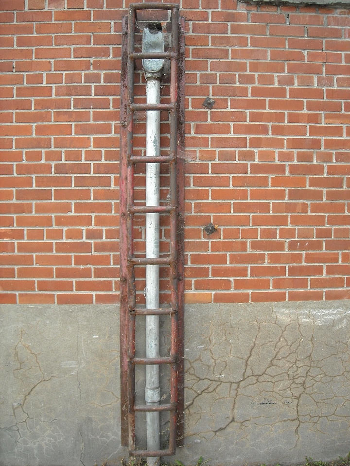 Gutter metal 