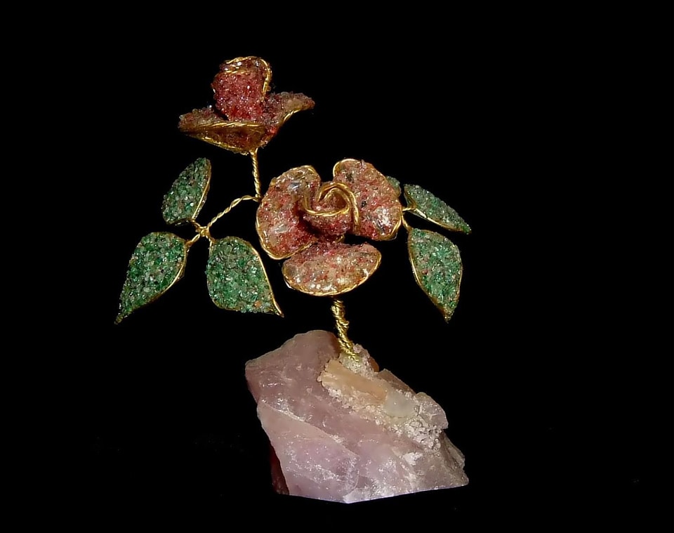 Background crystal dark