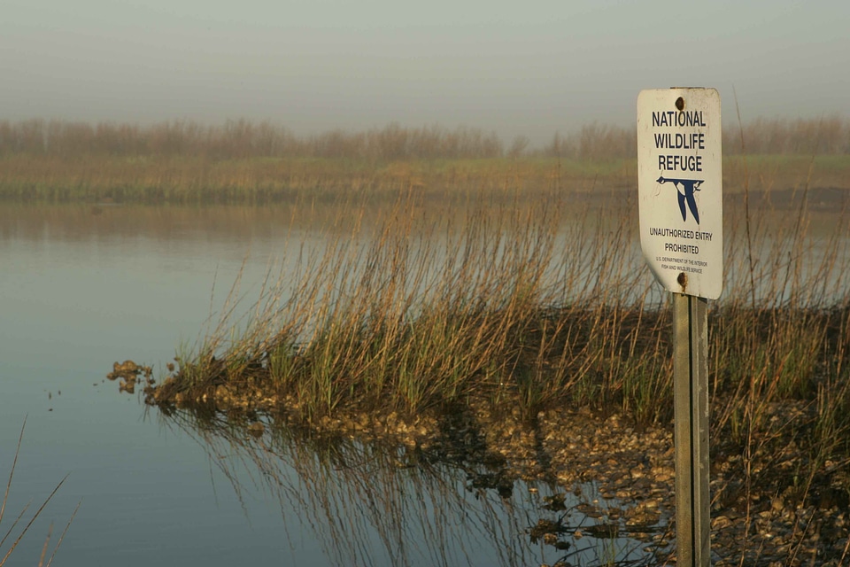 Habitat refuge shield
