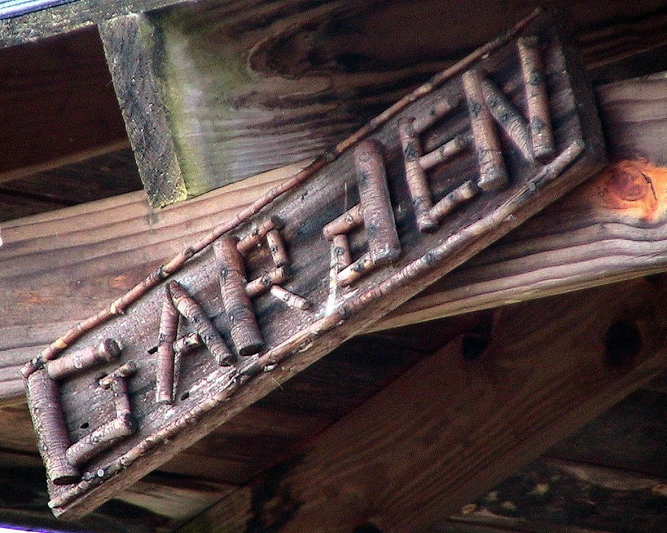 Garden shield 