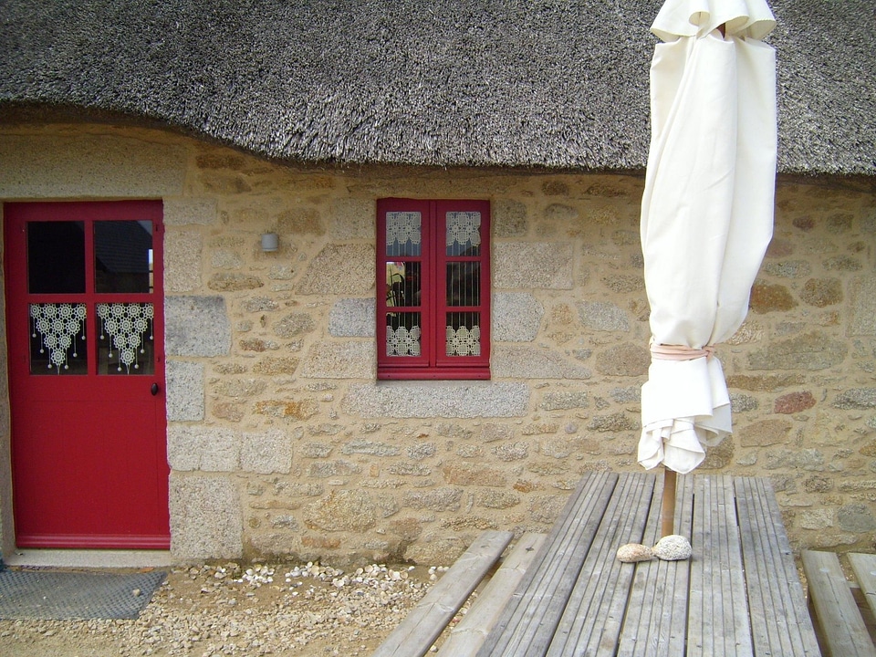 Doorway red window