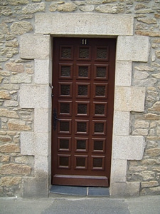 Brown doorway granite
