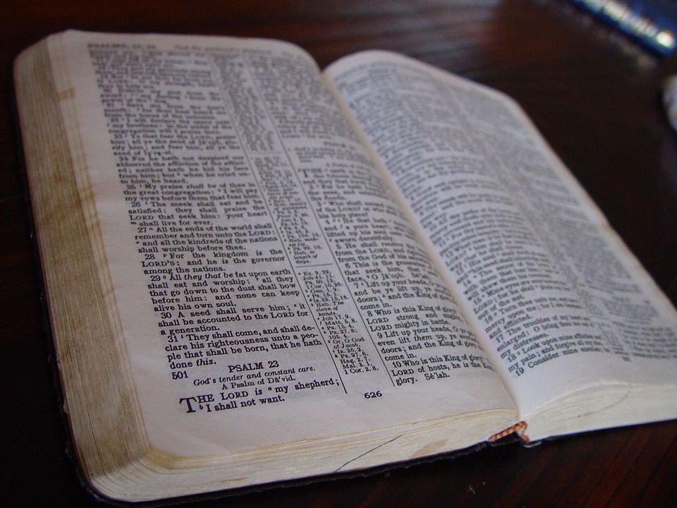 Beautiful Photo bible book