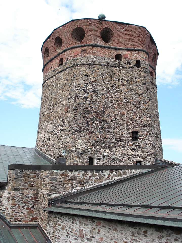 Castle medieval history