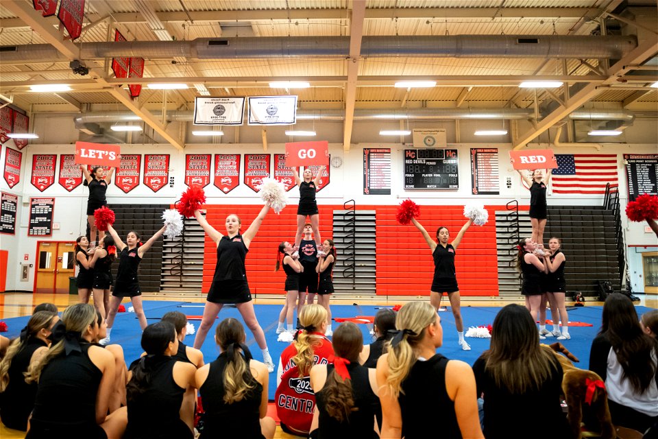 Cheer-9027