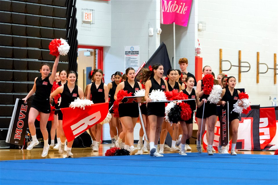 Cheer-0575
