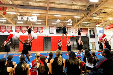 Cheer-9019