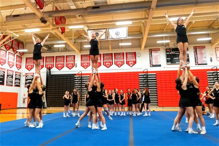 Cheer-8980