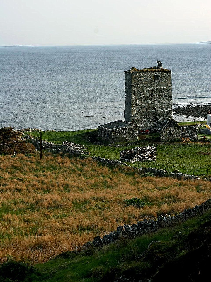 Castle county cross