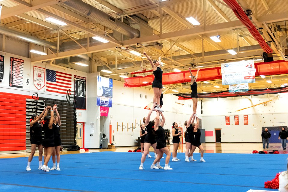 Cheer-9147