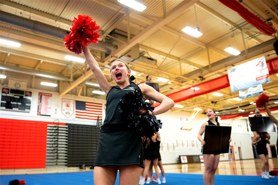 Cheer-9312