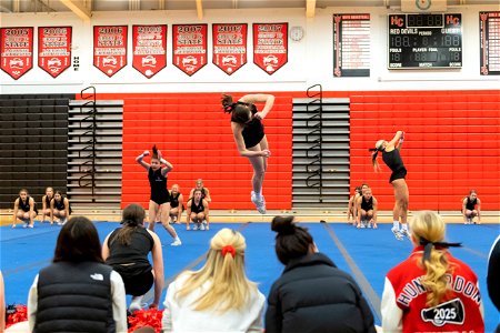 Cheer-9058