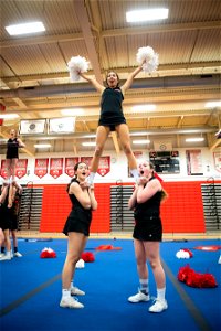 Cheer-9374