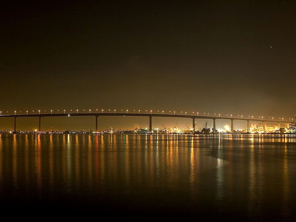 Bridge ferry landing