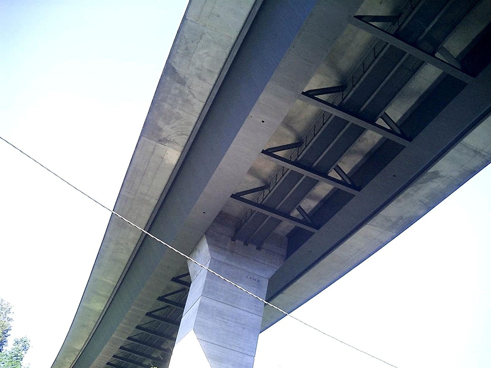 Bridge building 