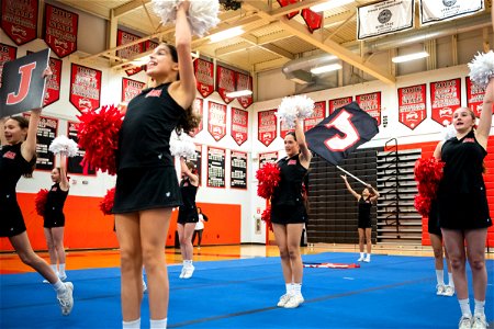 Cheer-9363