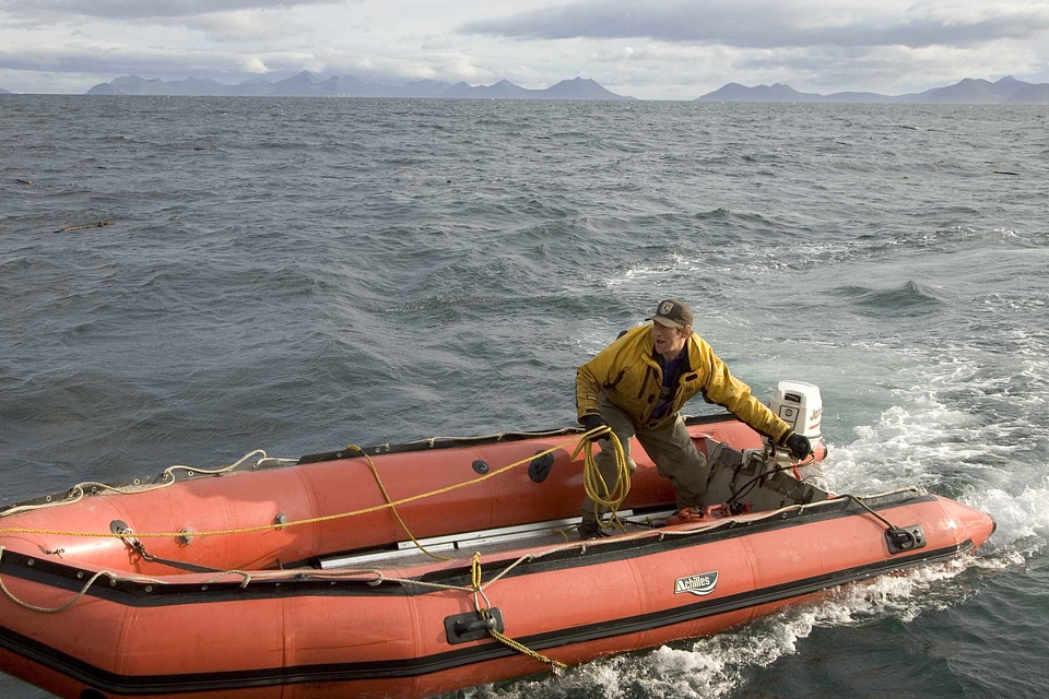 Boot person rescue