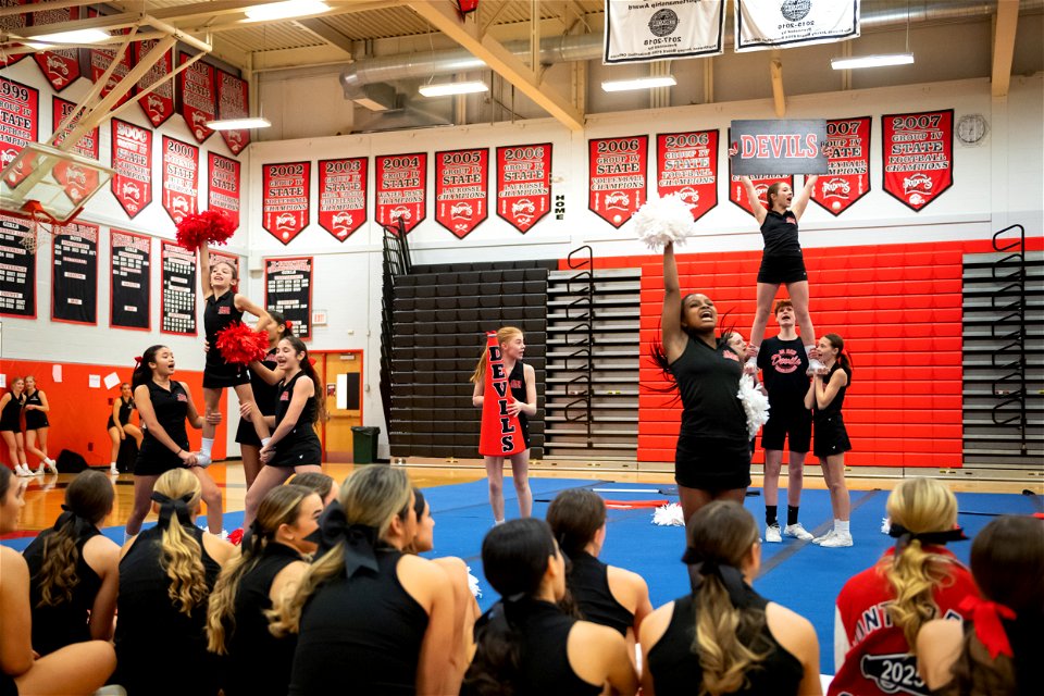 Cheer-9025
