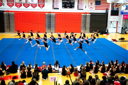 Cheer-9209