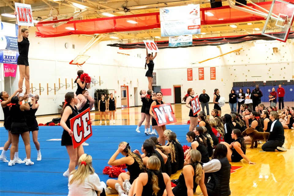 Cheer-9170