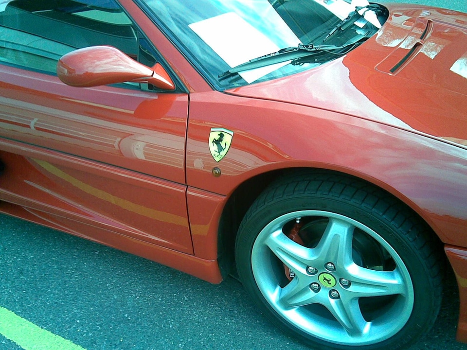 Car red 
