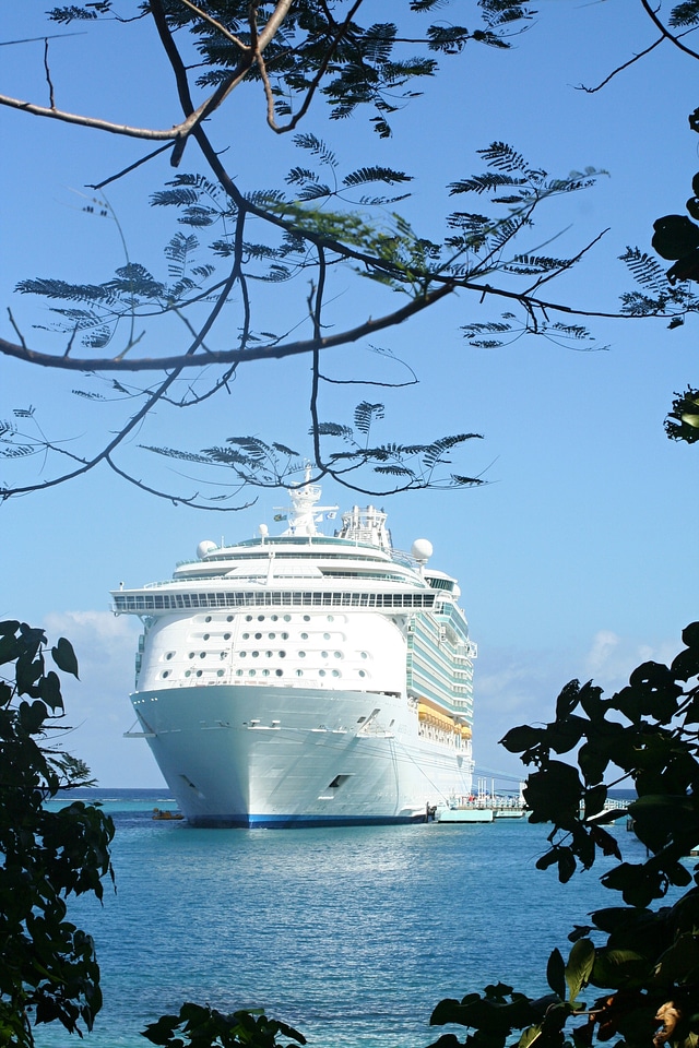 Cruise ships water ocean