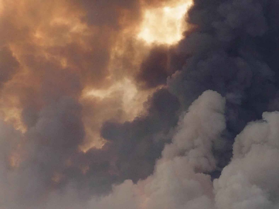Sky smoke 