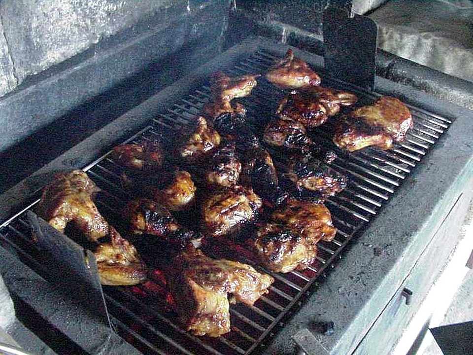 Barbecue chicken fast food