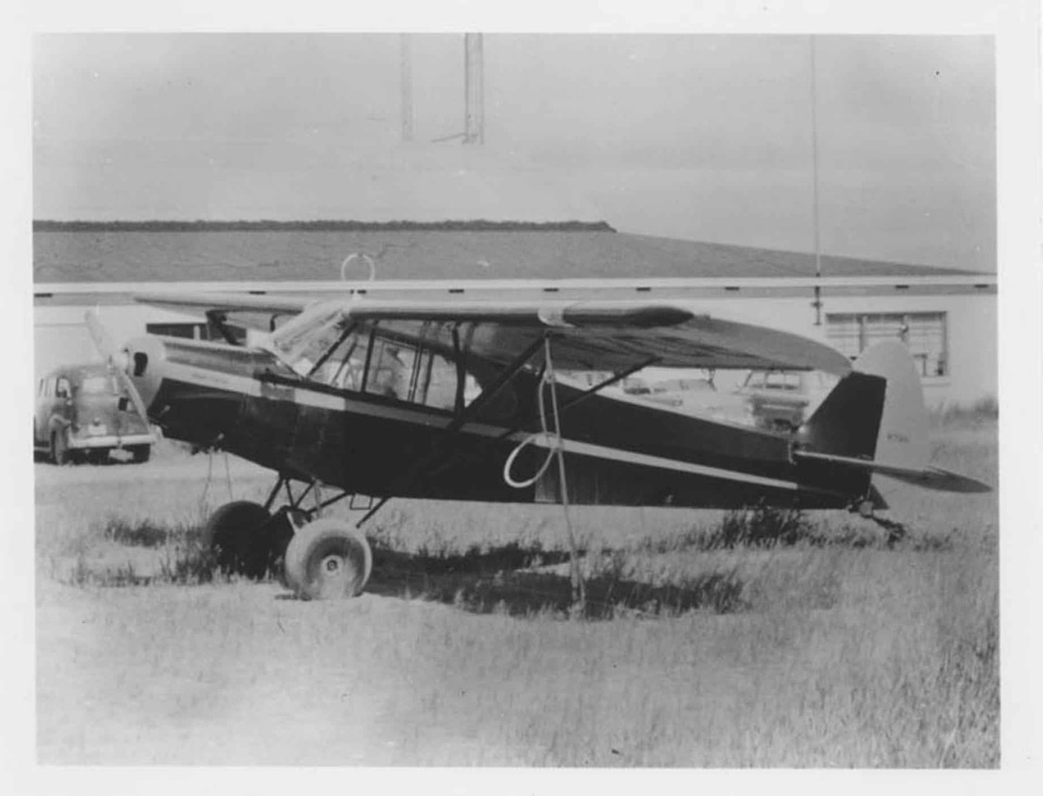 Aircraft little photo