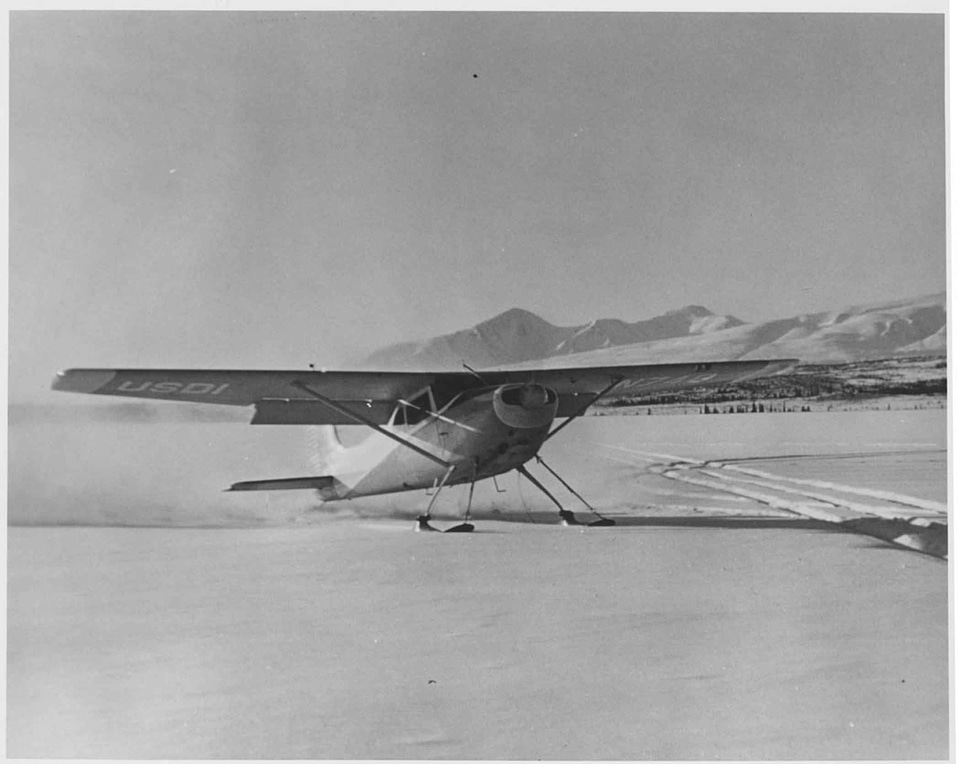 Biplane landing little
