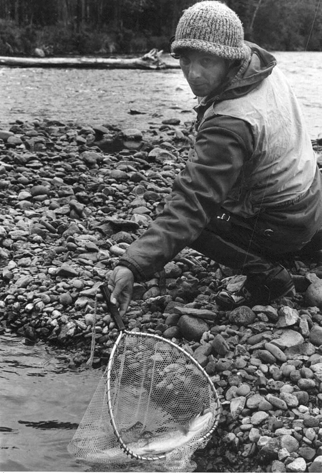 Black black and white fishery